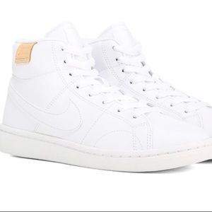 BRAND NEW NIKE ROYALS